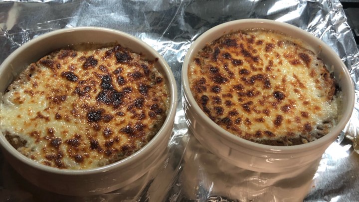 French Onion Soup Gratinee